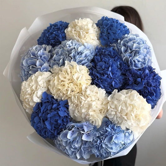 Harmony Blooms – Hydrangea Bouquet in Blue & White